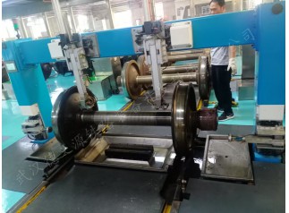 鐵路貨車輪軸/輪輞多通道 超聲波自動(dòng)一體探傷機(jī)